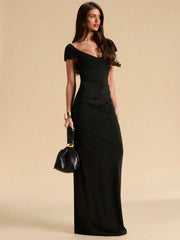 SWEETHEART NECKLINE RUCHED DETAILS & MERMAID HEM MAXI DRESS